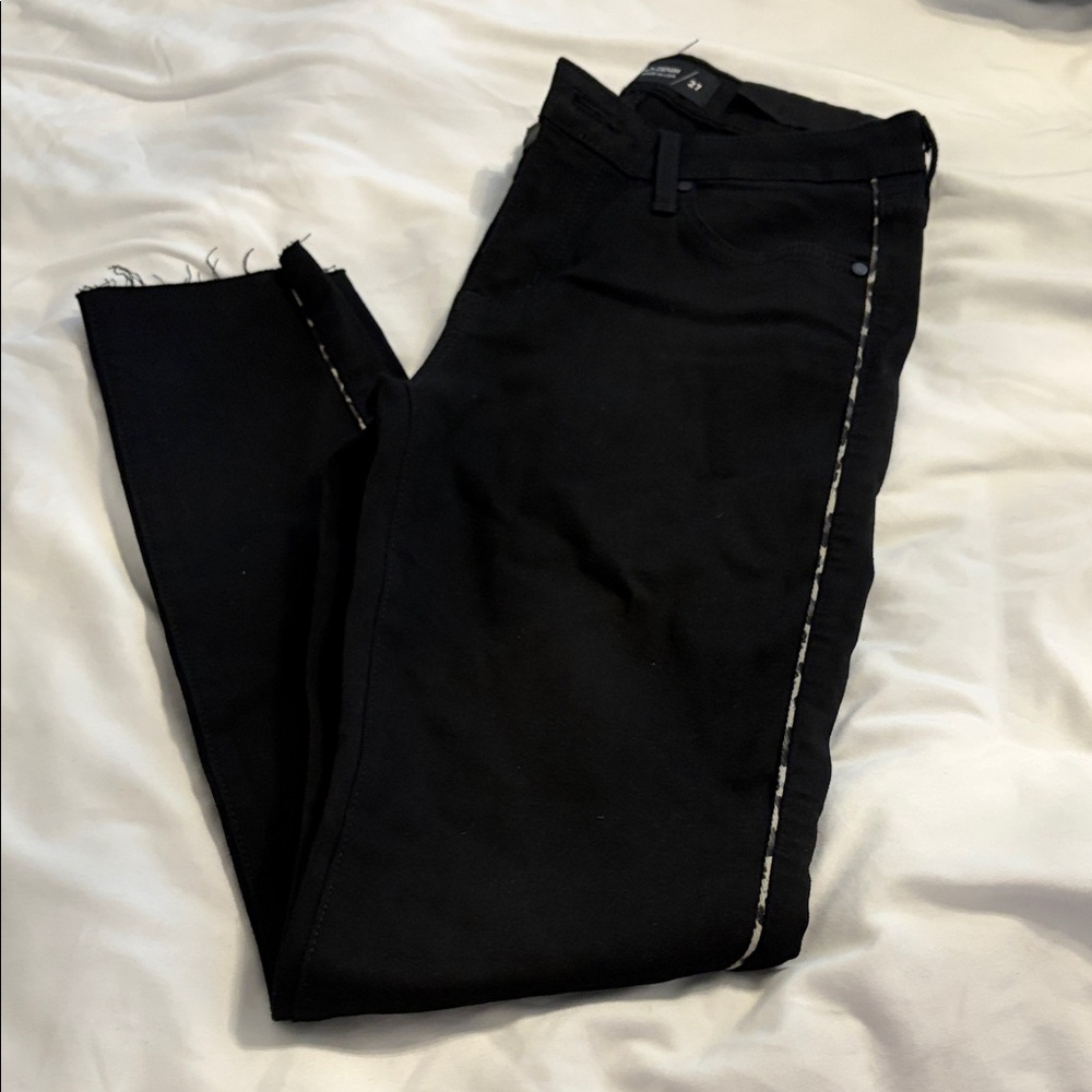 Just Black Women's‎ Skinny Jeans - Black.